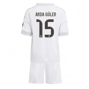 Real Madrid Arda Guler #15 Jalkapallovaatteet Lasten Kotipeliasu 2025-26 Lyhythihainen (+ Lyhyet housut)